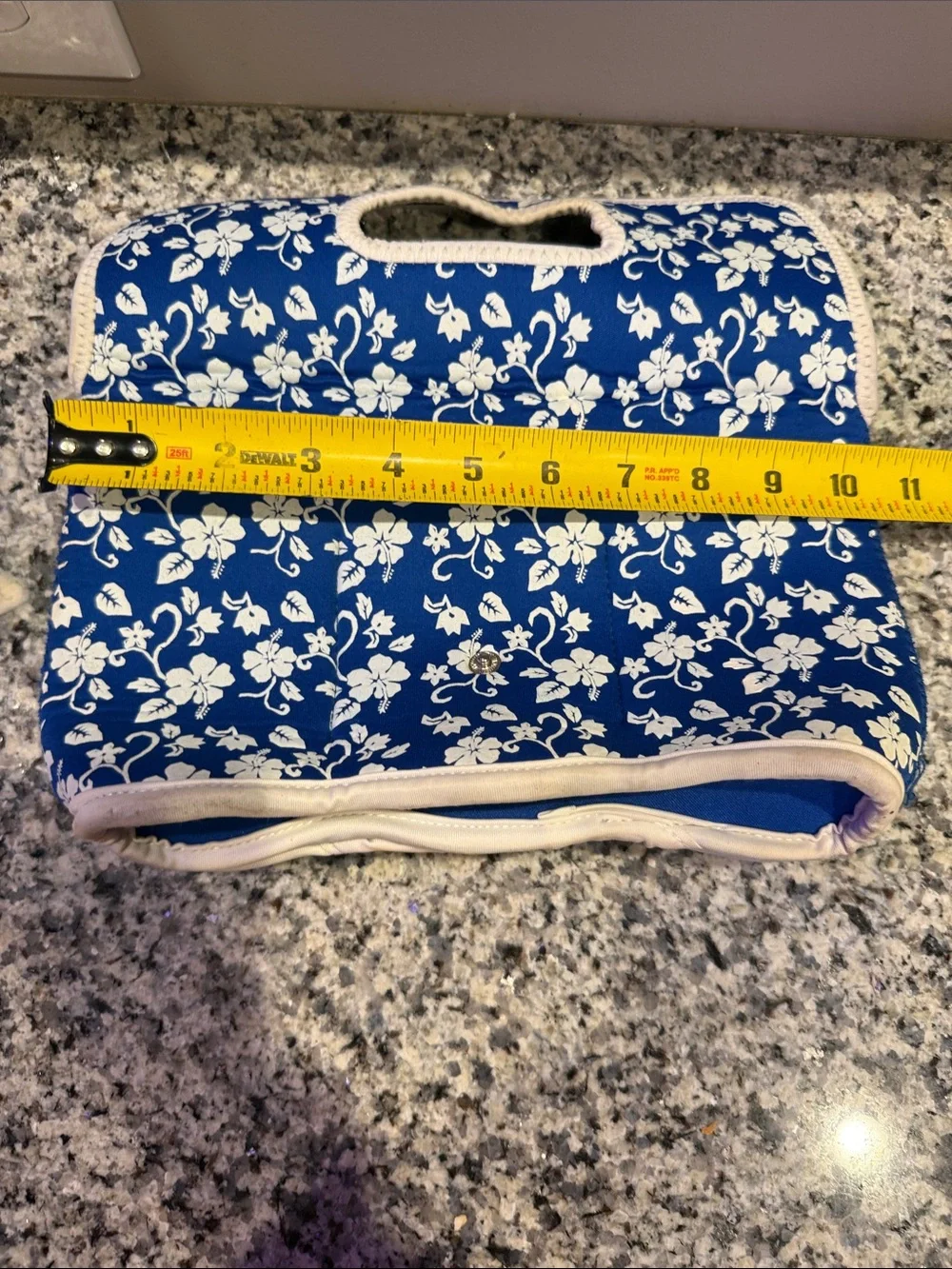 Blue and White Floral Neoprene 6 Pack Bottle/Skinny Can Tote